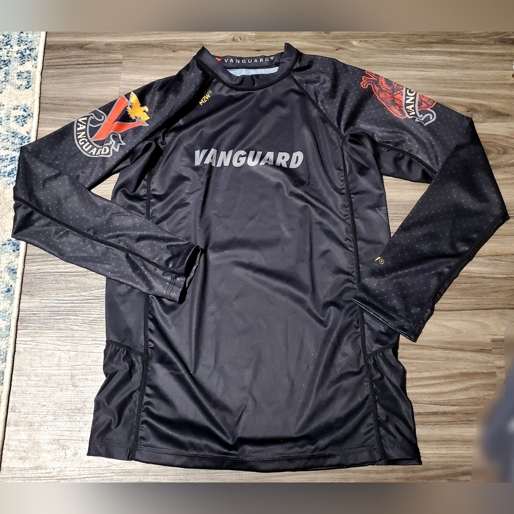 Vanguard COMPETITORE  Rashguard - Picture 6 of 15
